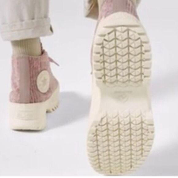 Converse Chuck Taylor All Star Lugged 2.0 Velour Hightop Sneaker Shoes Size 11.5 - Picture 12 of 12